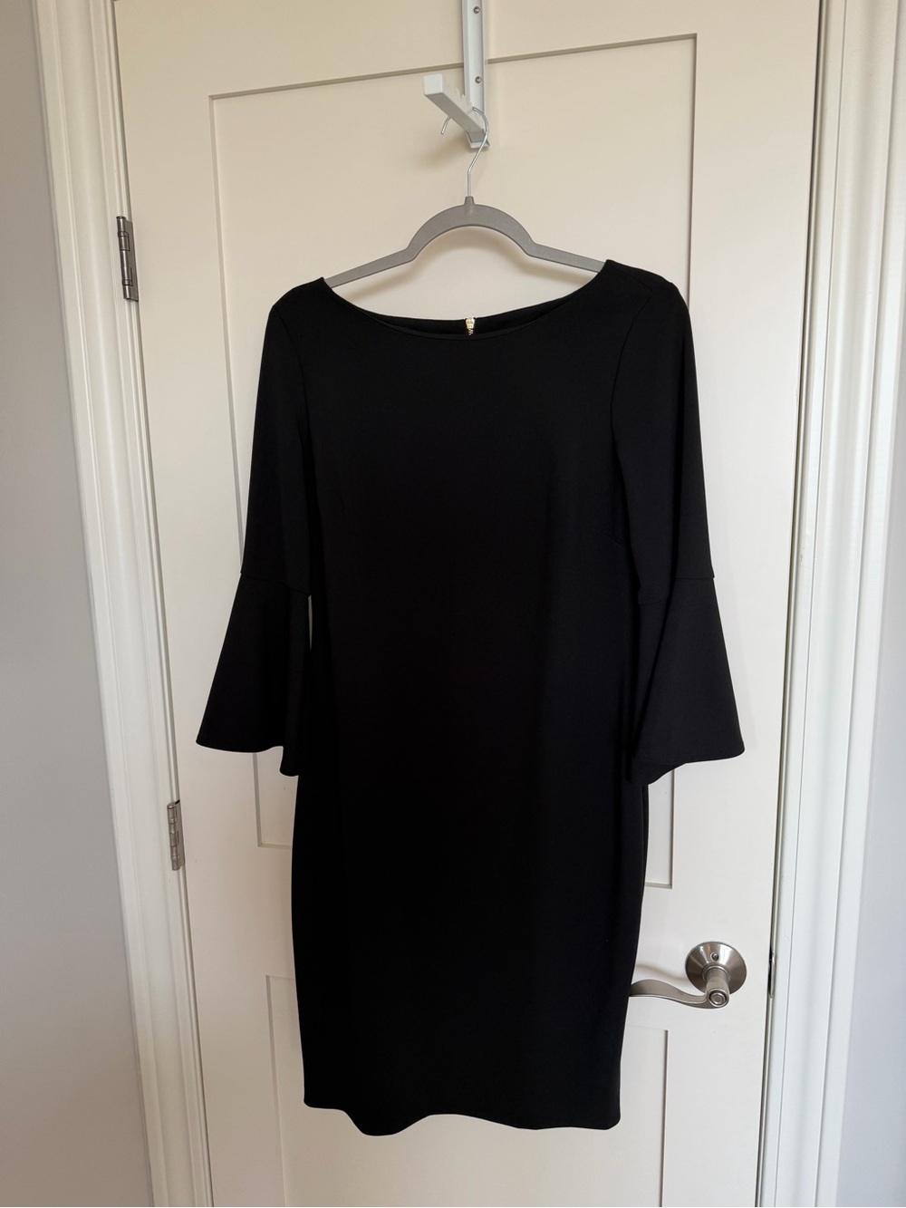 Calvin Klein Black Bell-Sleeve Shift Dress